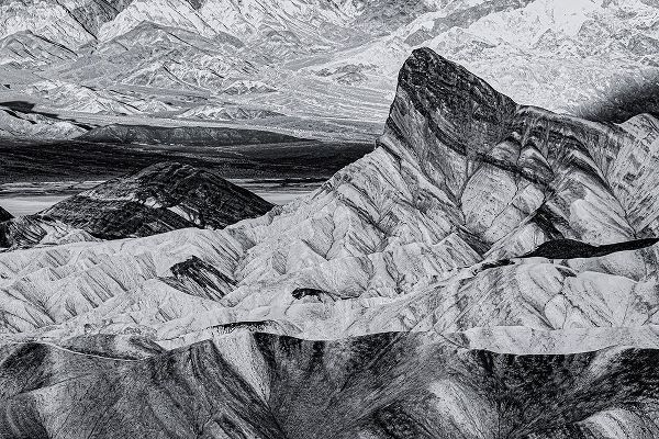 Theodore, George and Marilu 아티스트의 USA-Death Valley-Zabriskie Point작품입니다.